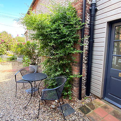 Blakeney Cottages With Outside Space